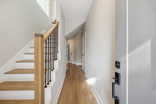 807 Martin Street D, Houston, TX 77018