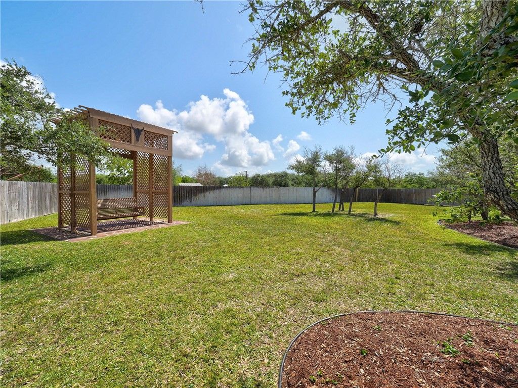 1540 W Deberry Ave, Aransas Pass, TX 78336 — photo 5