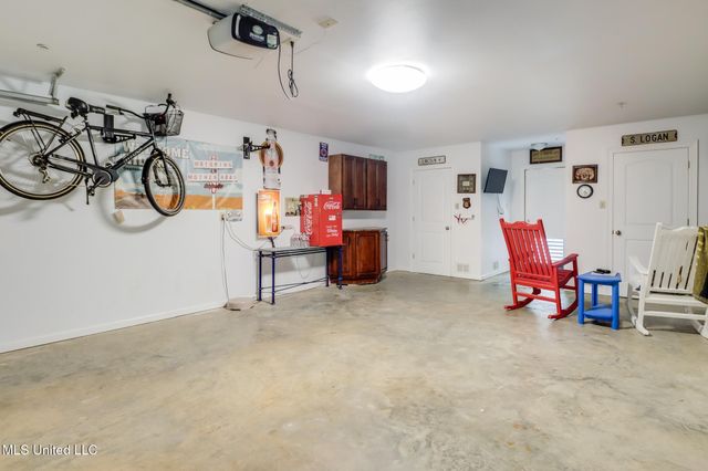 7 Oak Alley Lane, Long Beach, MS 39560