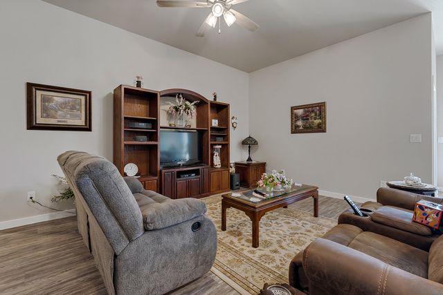 315 E 34th Street, Wolfforth, TX 79382