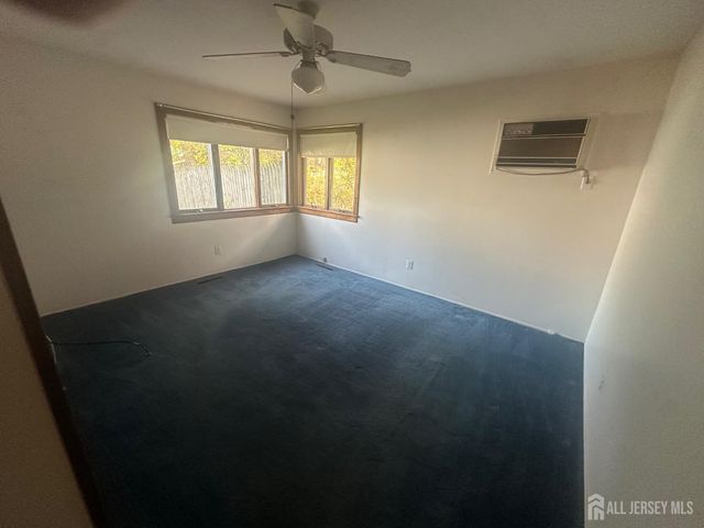 22 Richford Road, South Brunswick, NJ 08824