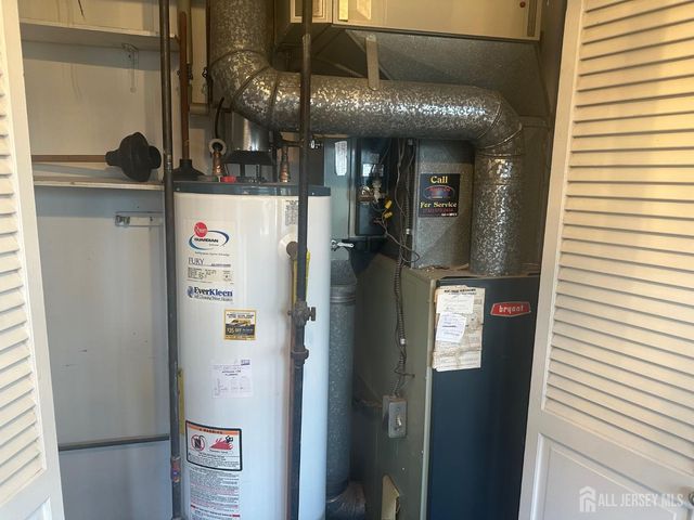 22 Richford Road, South Brunswick, NJ 08824