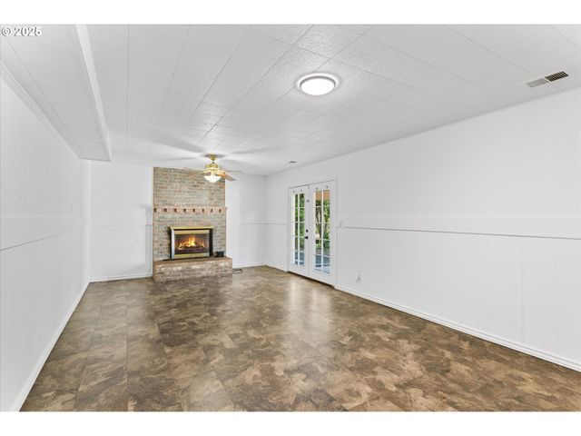 3079 Sw 22ND St, Gresham, OR 97080