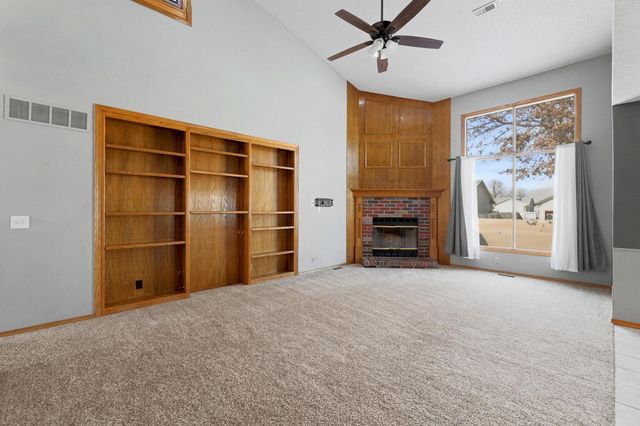 9814 W Jamesburg St, Wichita, KS 67212