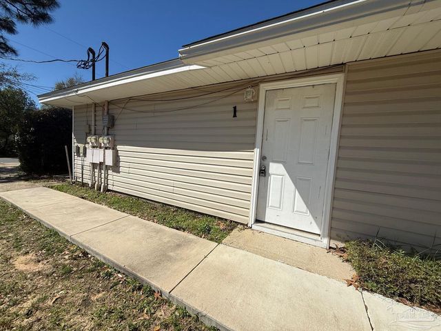 3410 Green Briar Ct 1, Gulf Breeze, FL 32563