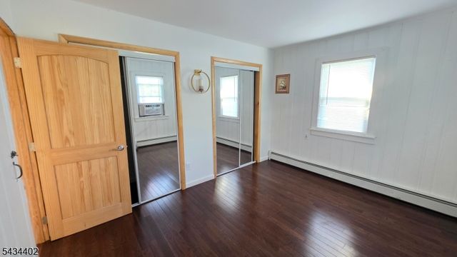 37 Grandview Ave, Jefferson Twp., NJ 07460