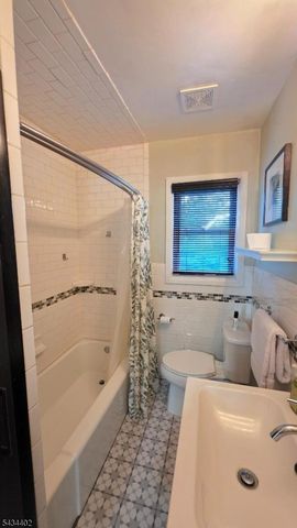 37 Grandview Ave, Jefferson Twp., NJ 07460