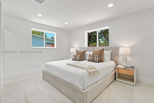 4801 Tyler St, Hollywood, FL 33021