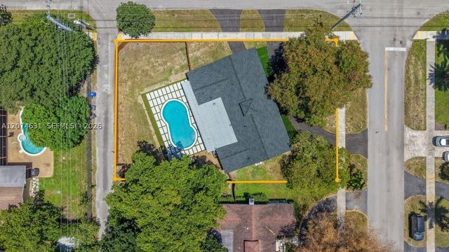 4801 Tyler St, Hollywood, FL 33021