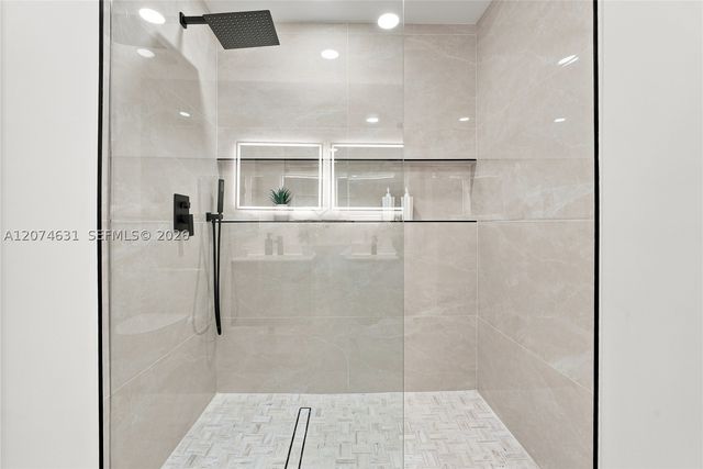 4801 Tyler St, Hollywood, FL 33021