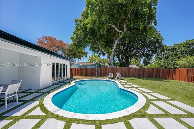 4801 Tyler St, Hollywood, FL 33021