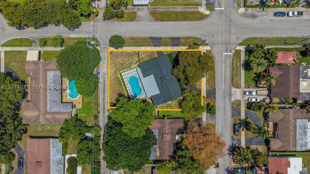 4801 Tyler St, Hollywood, FL 33021