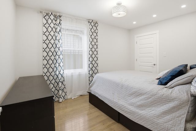 318 Hibbard Road, Wilmette, IL 60091