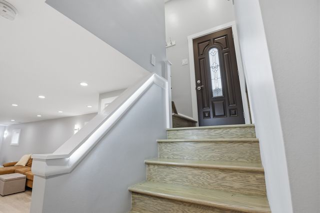 318 Hibbard Road, Wilmette, IL 60091