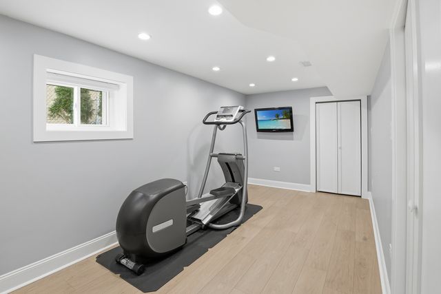 318 Hibbard Road, Wilmette, IL 60091