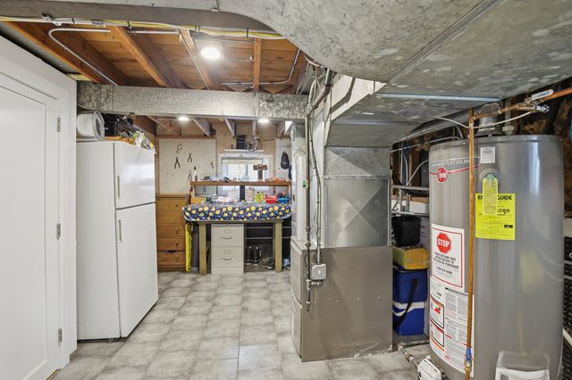 318 Hibbard Road, Wilmette, IL 60091