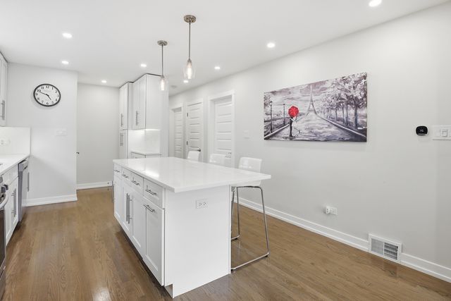 318 Hibbard Road, Wilmette, IL 60091