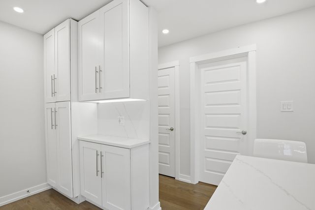 318 Hibbard Road, Wilmette, IL 60091