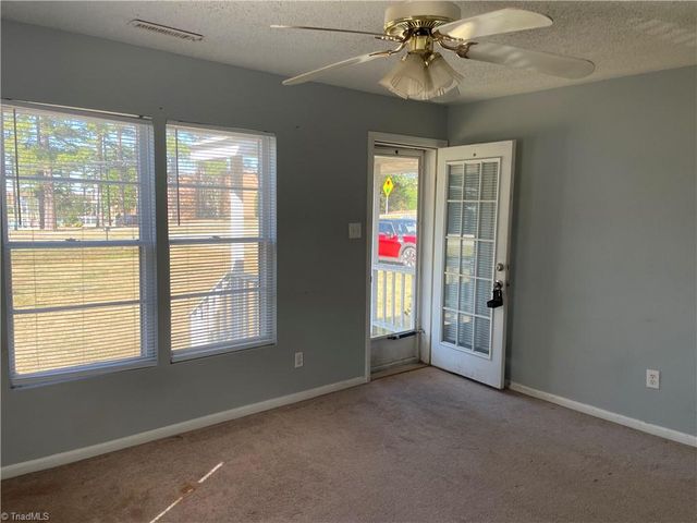 4404 Vickrey Chapel Road, Jamestown, NC 27282