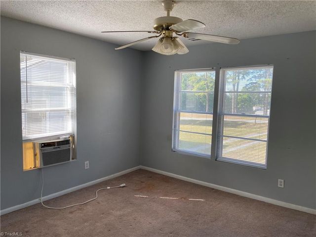 4404 Vickrey Chapel Road, Jamestown, NC 27282