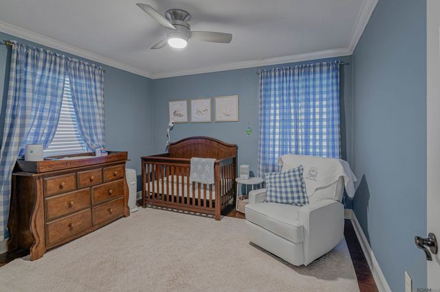 660 Lakeview Dr, Denham Springs, LA 70726