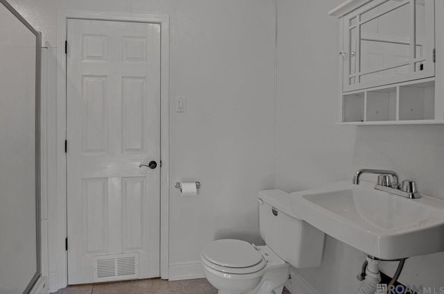 660 Lakeview Dr, Denham Springs, LA 70726