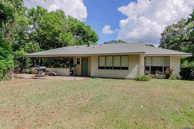 660 Lakeview Dr, Denham Springs, LA 70726