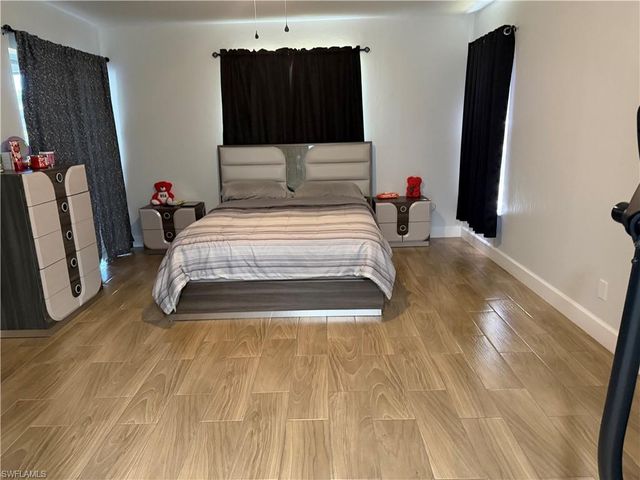 4133 SW 7th AVE, Cape Coral, FL 33914