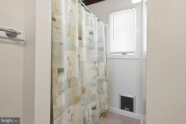201 JEFFERIS AVE, Beach Haven, NJ 08008