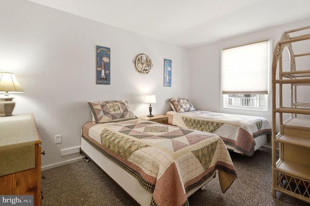 201 JEFFERIS AVE, Beach Haven, NJ 08008
