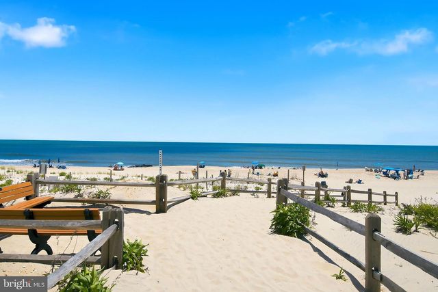 201 JEFFERIS AVE, Beach Haven, NJ 08008