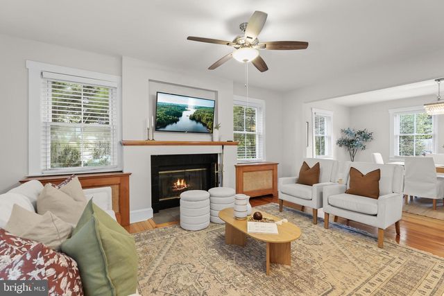 923 ARRAN RD, Baltimore, MD 21239