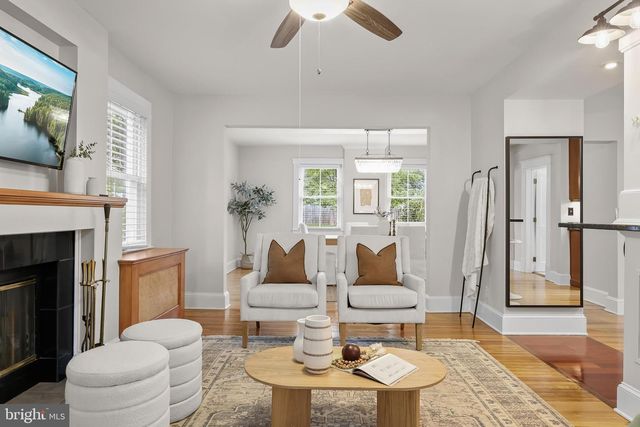 923 ARRAN RD, Baltimore, MD 21239