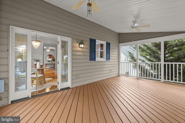 923 ARRAN RD, Baltimore, MD 21239