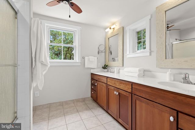 923 ARRAN RD, Baltimore, MD 21239