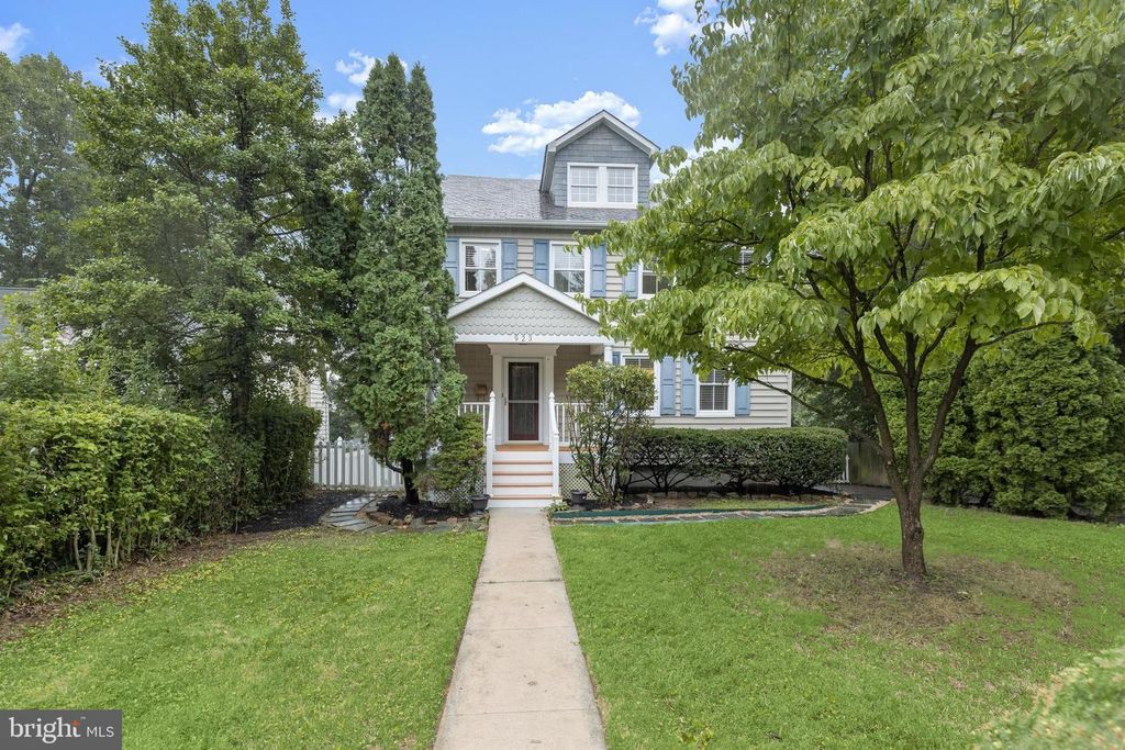 923 ARRAN RD, Baltimore, MD 21239