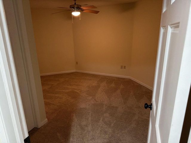 5350 W Yale DRIVE, Franklin, WI 53132