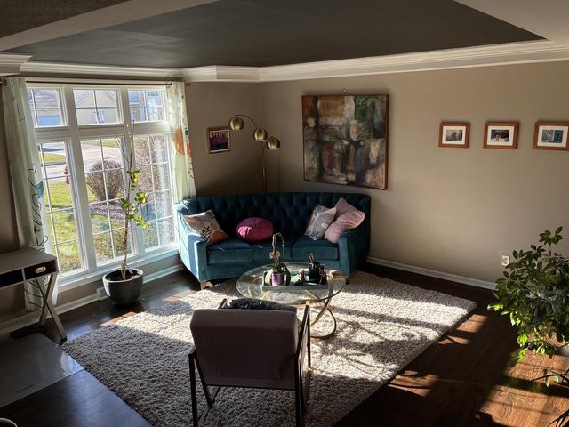 5350 W Yale DRIVE, Franklin, WI 53132