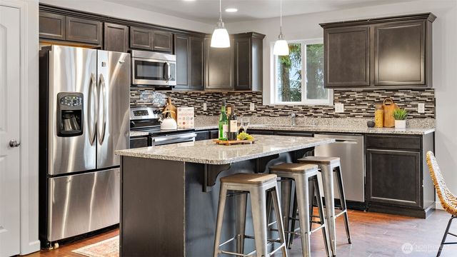 171 SW Marcia Way, Port Orchard, WA 98366