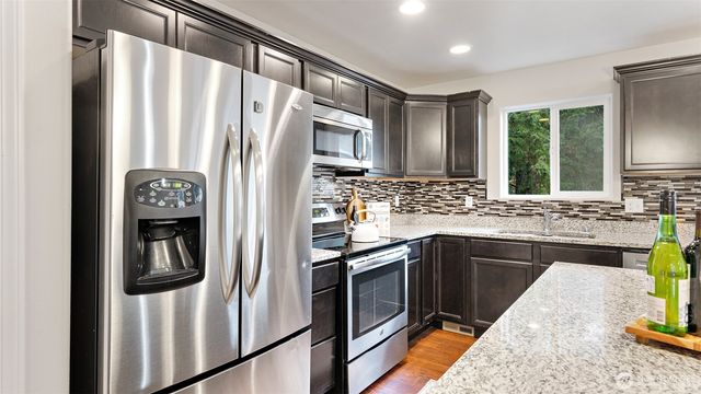 171 SW Marcia Way, Port Orchard, WA 98366