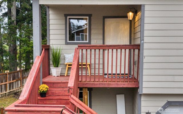 171 SW Marcia Way, Port Orchard, WA 98366