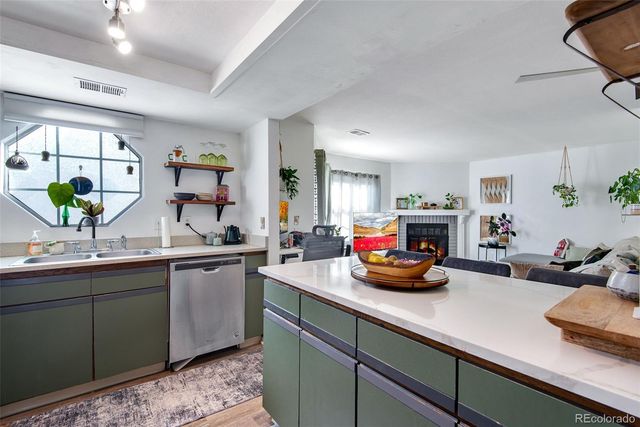 12543 E Pacific Circle D, Aurora, CO 80014