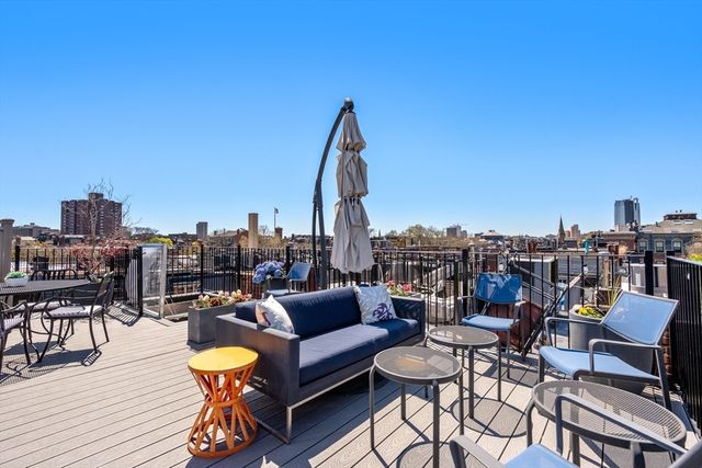 11 Dartmouth Place 3, Boston, MA 02116