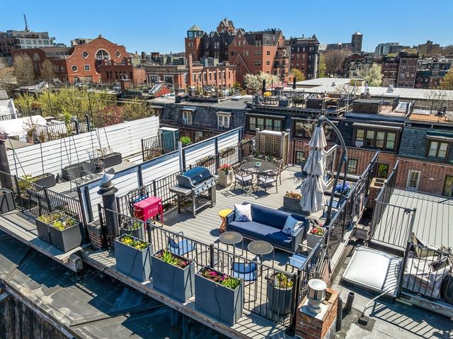 11 Dartmouth Place 3, Boston, MA 02116