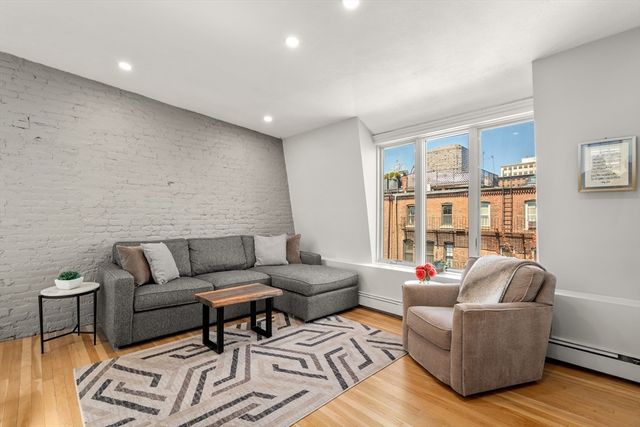 11 Dartmouth Place 3, Boston, MA 02116