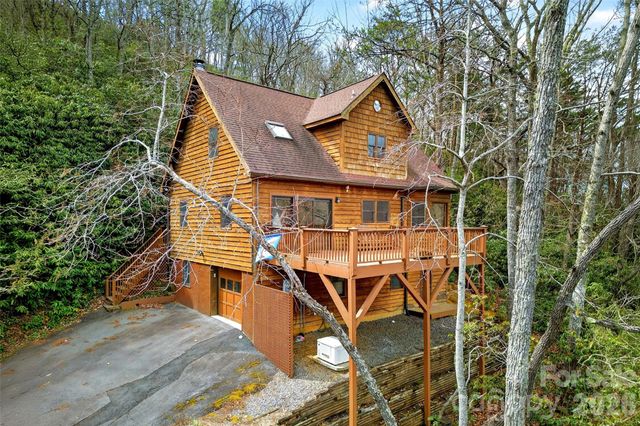 169 Hilltop Road, Black Mountain, NC 28711