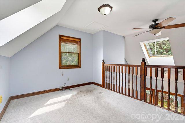 169 Hilltop Road, Black Mountain, NC 28711