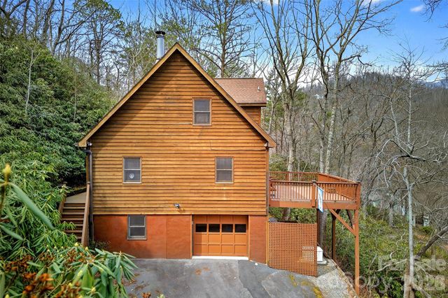 169 Hilltop Road, Black Mountain, NC 28711