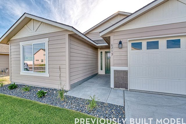 18318 E Shannon Ct, Spokane Valley, WA 99016