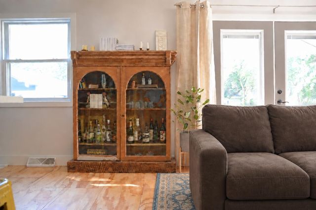 170 E 35th Street, Holland, MI 49423